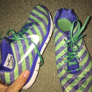 Nike free running